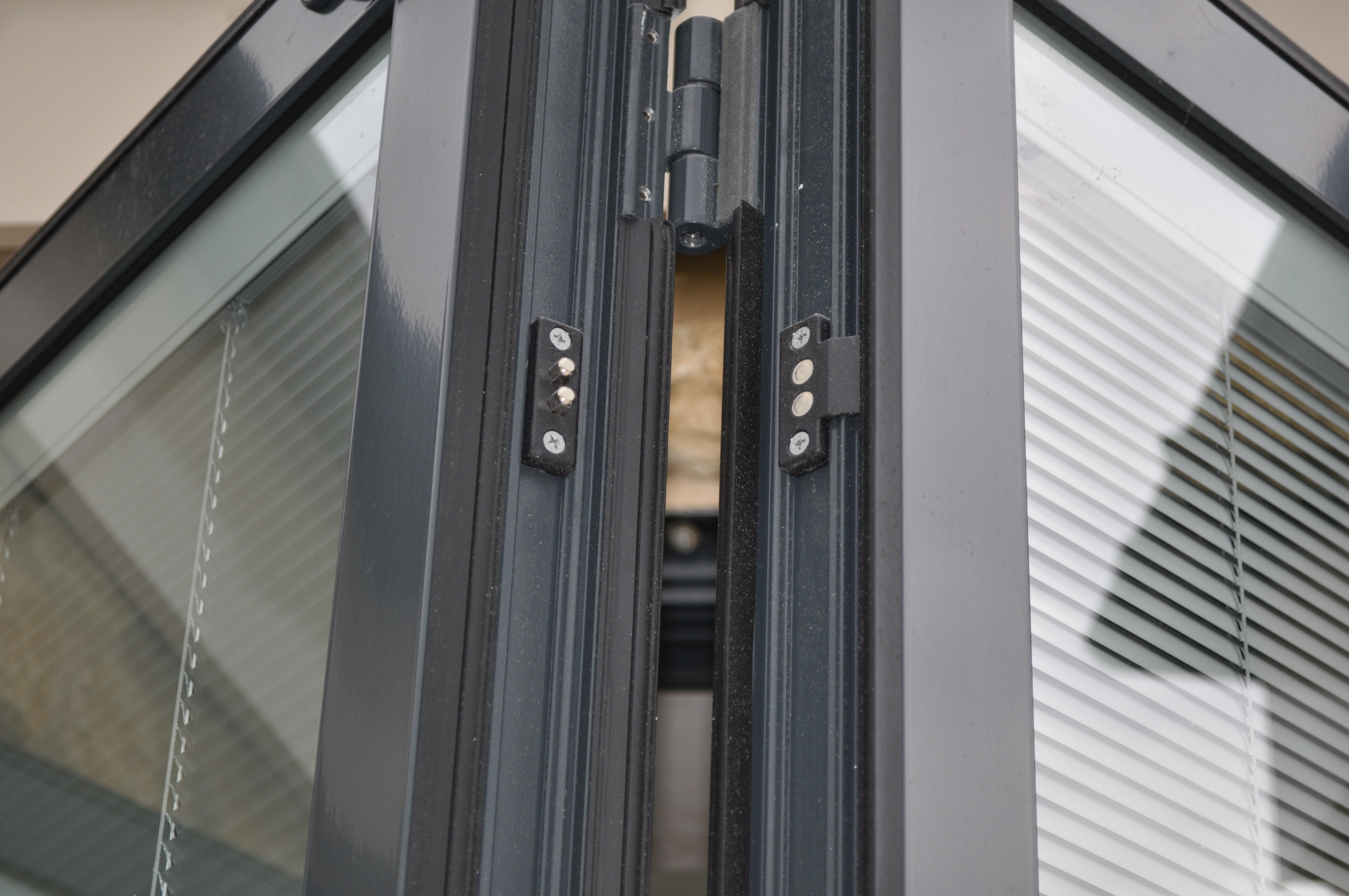Finishing touches: integrated blinds | CRK Windows